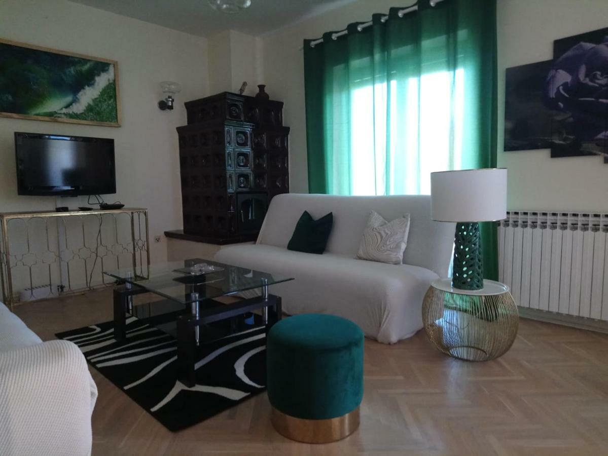 Vacation Home Viducic Dragove Exterior foto